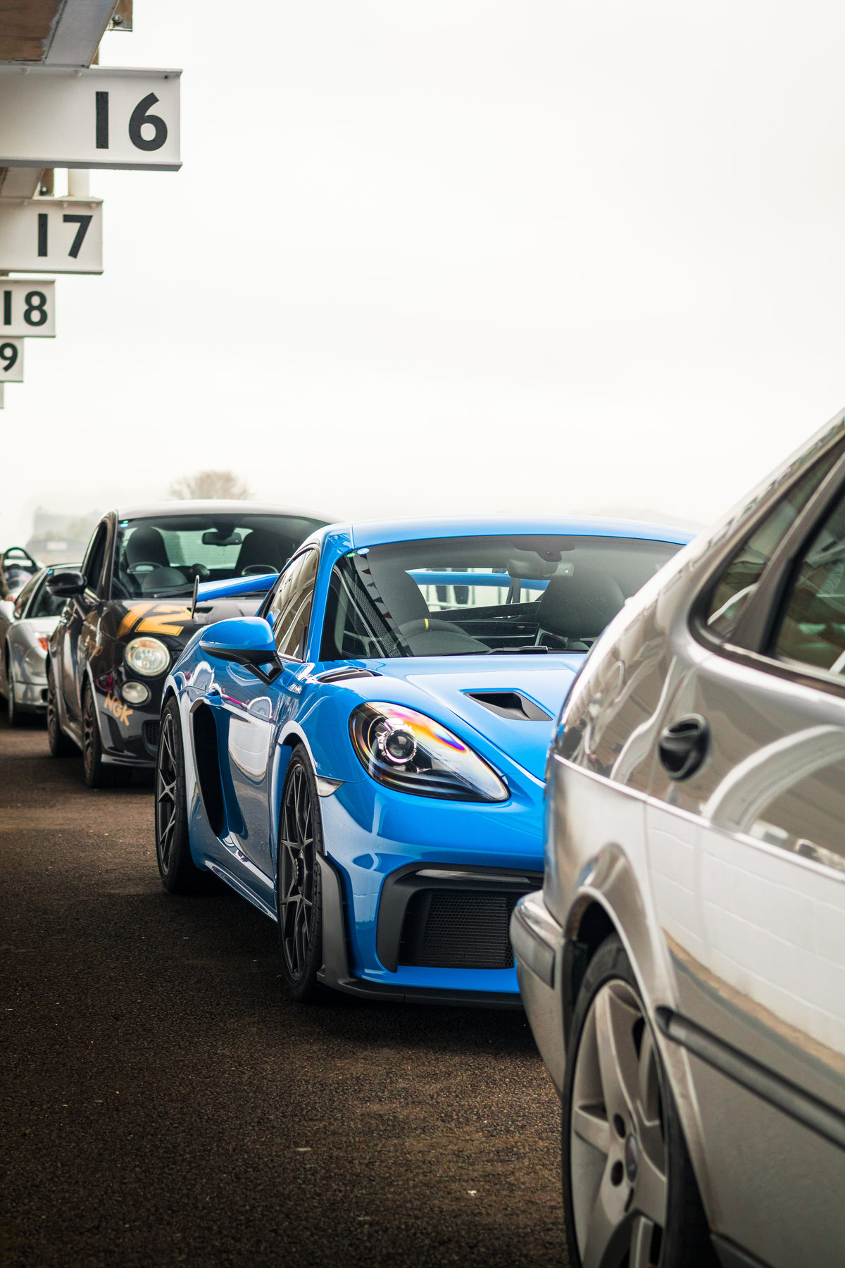 718 Cayman GT4 RS